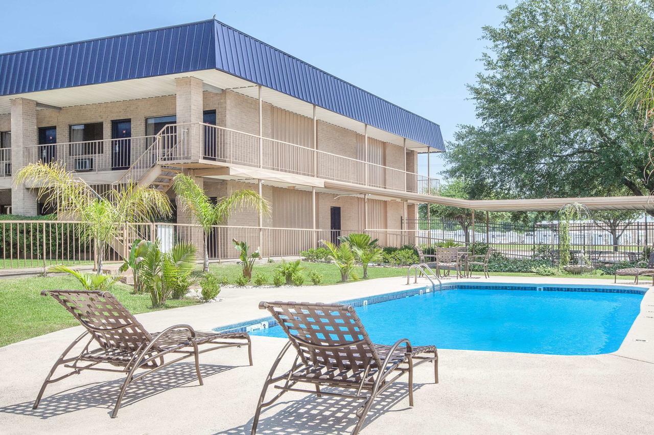Knights Inn Crockett 외부 사진